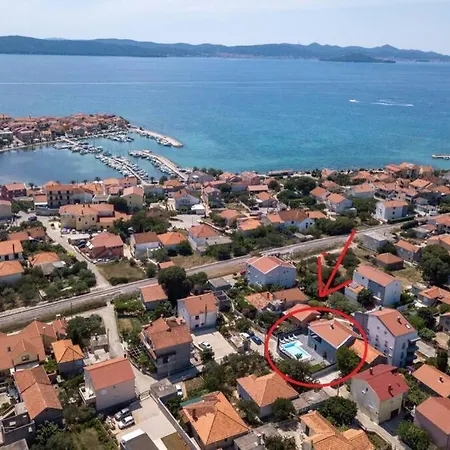 Danica With Pool Villa *