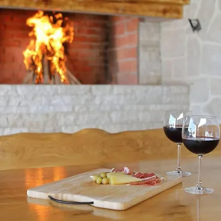 Villa Danica With Pool