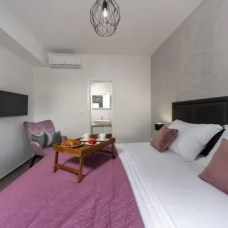 Danica With Pool Villa Bibinje