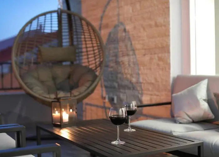 Danica With Pool Вилла